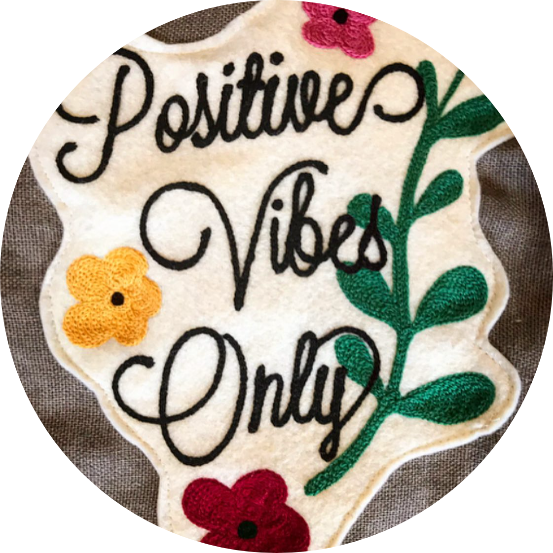 photo of text positive vibes only